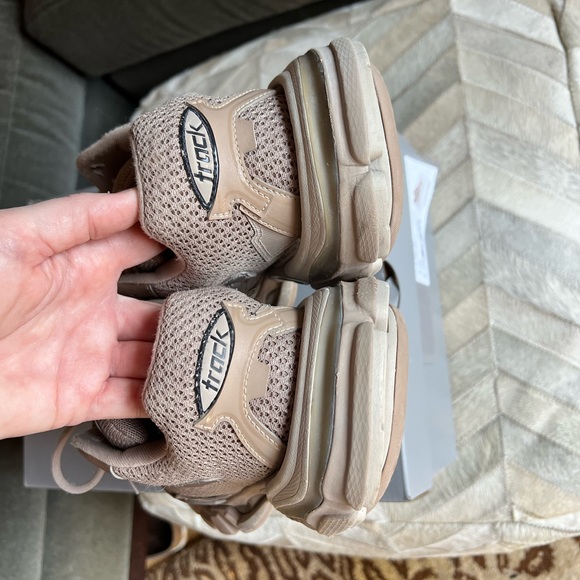 BALENCIAGA Track 3.0 Distressed Mesh Sneakers US 9, IT 39 Beige Tan Womens - Picture 8 of 14